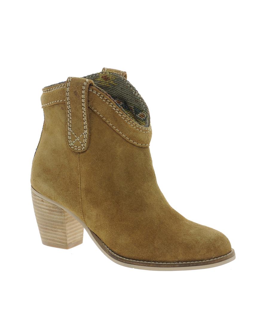 Foto Botines de ante camel de Park Lane Beis