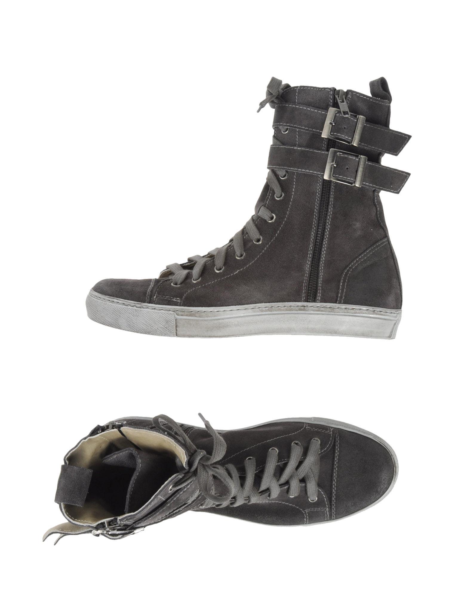Foto brian dales sneakers altas

