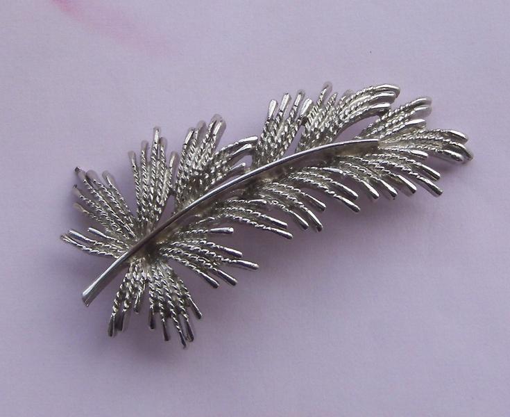 Foto Broche vintage pluma/hoja plateada