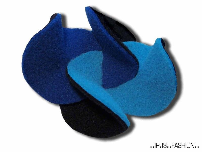 Foto Brooch Jasmine in turquoise / sky-blue / black