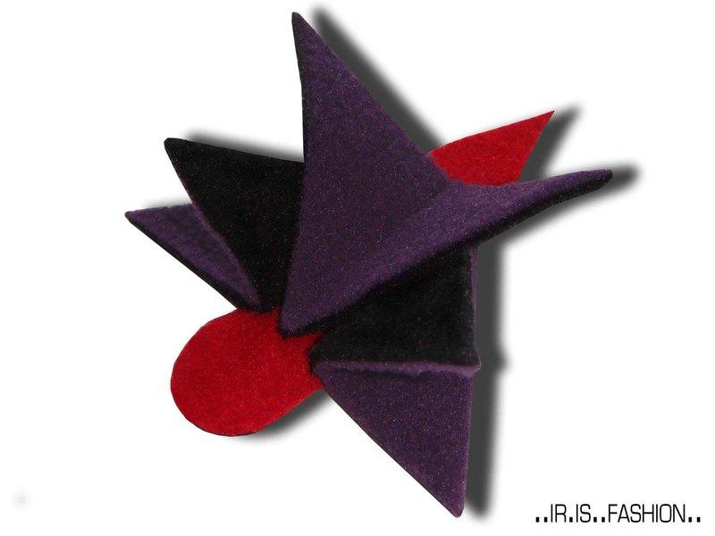 Foto Brooch Lisa in purple/ red
