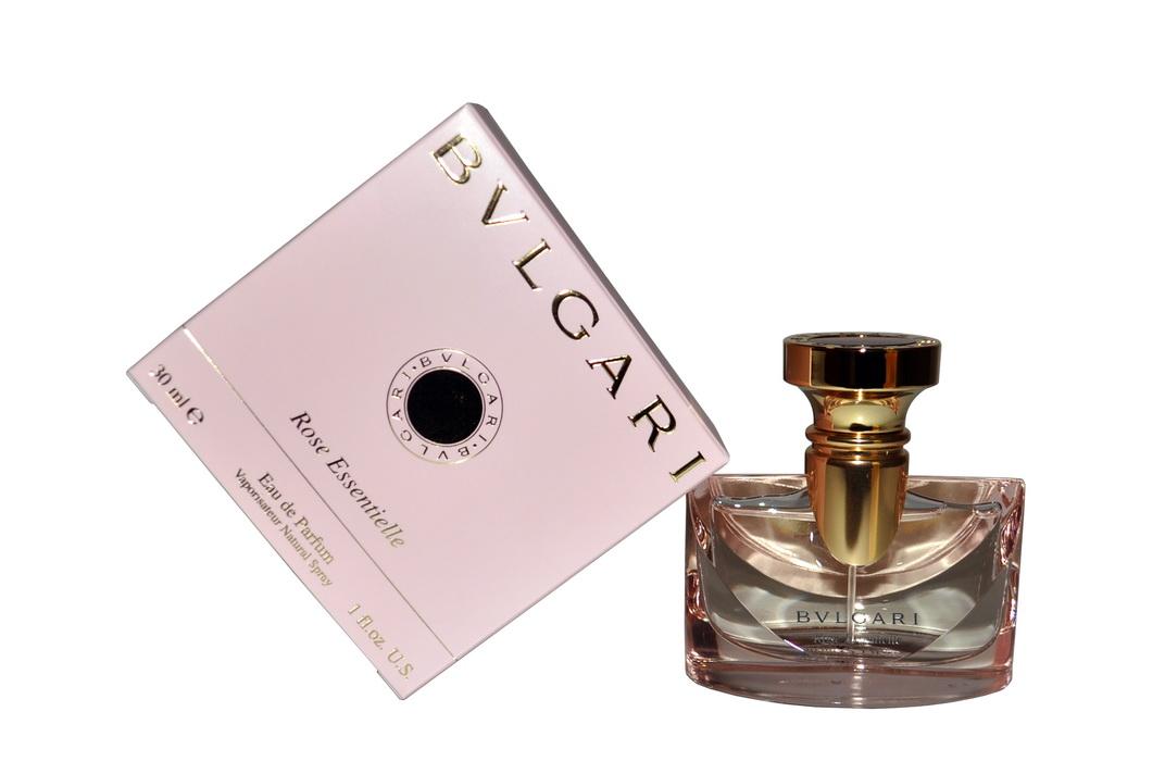 Foto Bvlgari Rose Essentielle Eau de Parfum (EDP) 100ml Vaporizador
