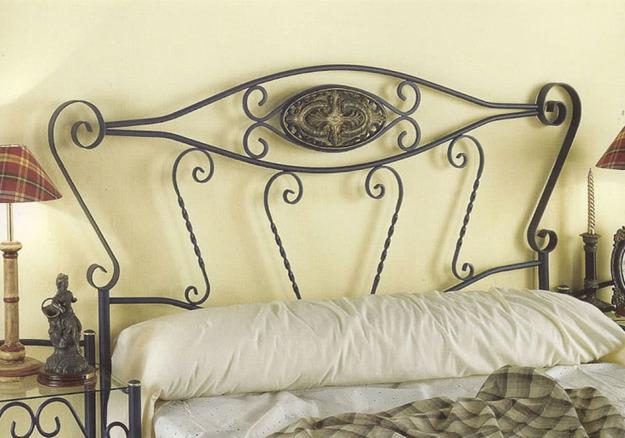 Foto Cabezal Cama Forja Mod. Legio Hierro