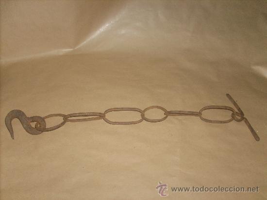 Foto cadena de hierro con ganxo / 50 cms largo