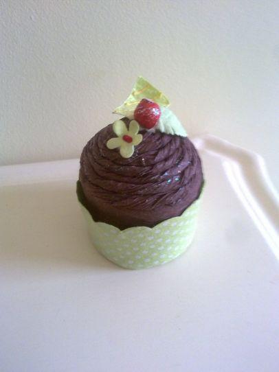 Foto Caja Cupcake Pistacho Fruto Rojo Con Galleta Verde
