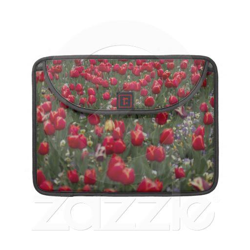 Foto Caja roja de Macbook de los tulipanes Fundas Macbook Pro