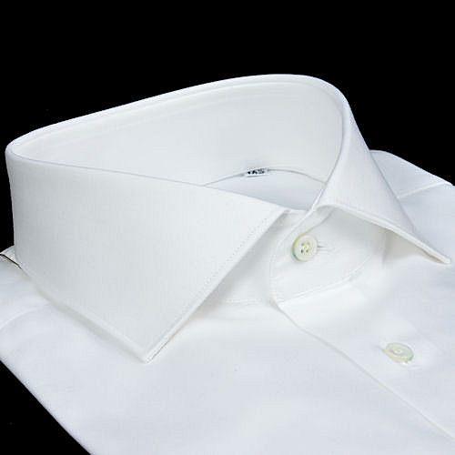 Foto Camisa color liso blanco algodón sarga, cuello estilo francés, puño limado