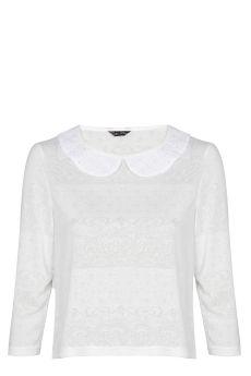 Foto Camiseta blanca cuello bebé