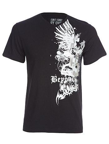 Foto Camiseta con estampado al lado
