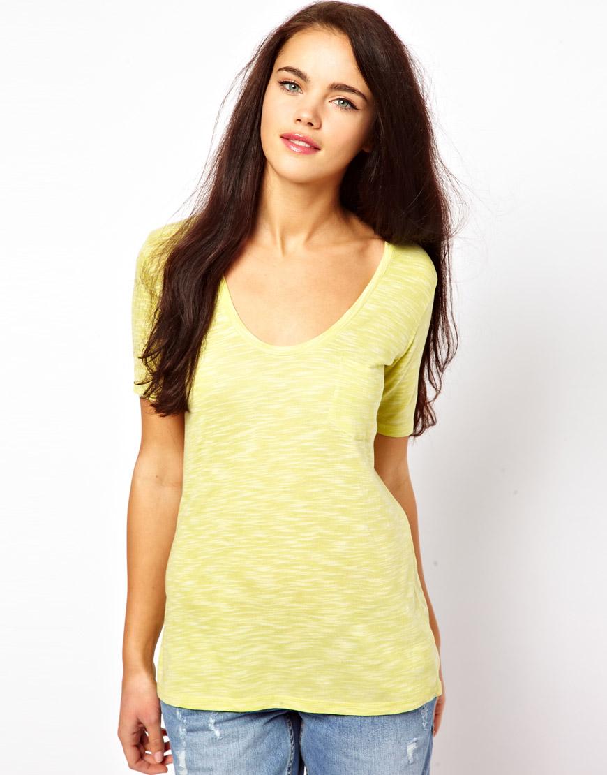 Foto Camiseta de marga con cuello redondo de River Island Lima