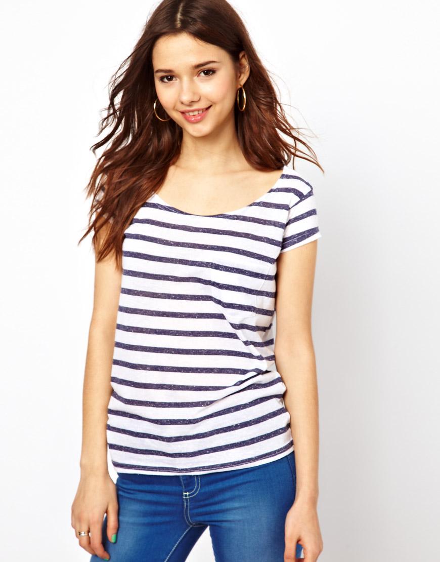 Foto Camiseta estilo boyfriend a rayas de River Island Azul marino