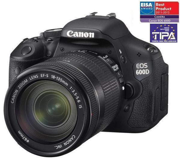 Foto Canon 600d + objetivo ef-s 18-135 mm is + tarjeta de memoria sdhc prem