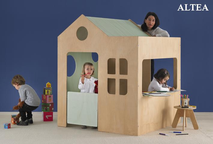 Foto Casetta per bambini in legno Altea