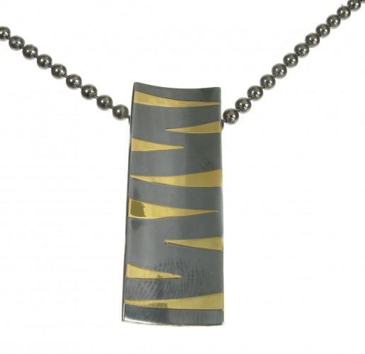 Foto Cavendish French Sterling silver tiger stripes pendant