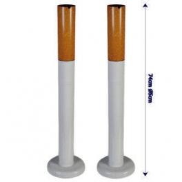 Foto Cenicero de pie forma cigarro