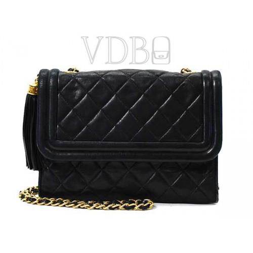 Foto Chanel Black Fringed Classic Flap Bag
