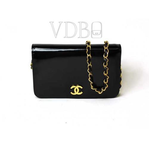 Foto Chanel Patent Leather Classic Flap Bag