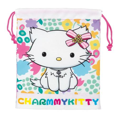 Foto CHARMMY KITTY COLE SAQUITO MERIENDA