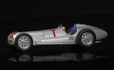 Foto Cmc Mercedes-benz W154 Training Car 1/18