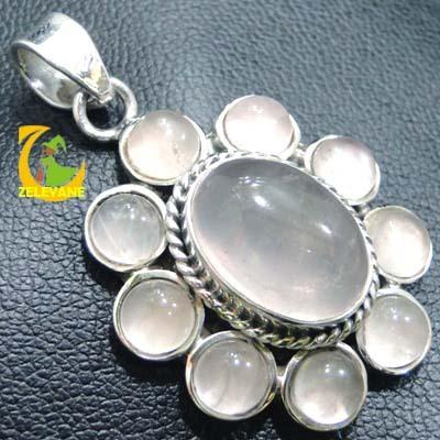 Foto Colgante De Plata De Ley 925 Con Autenticas Gemas De Cuarzo Rosa De 45mm.