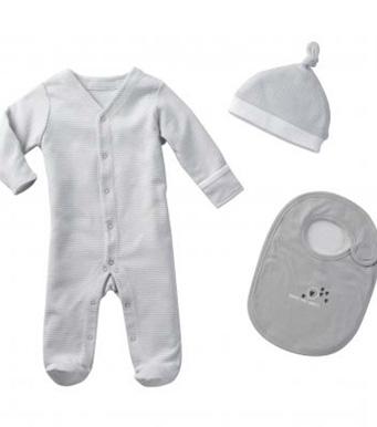 Foto Conjunto 4 piezas de bebé