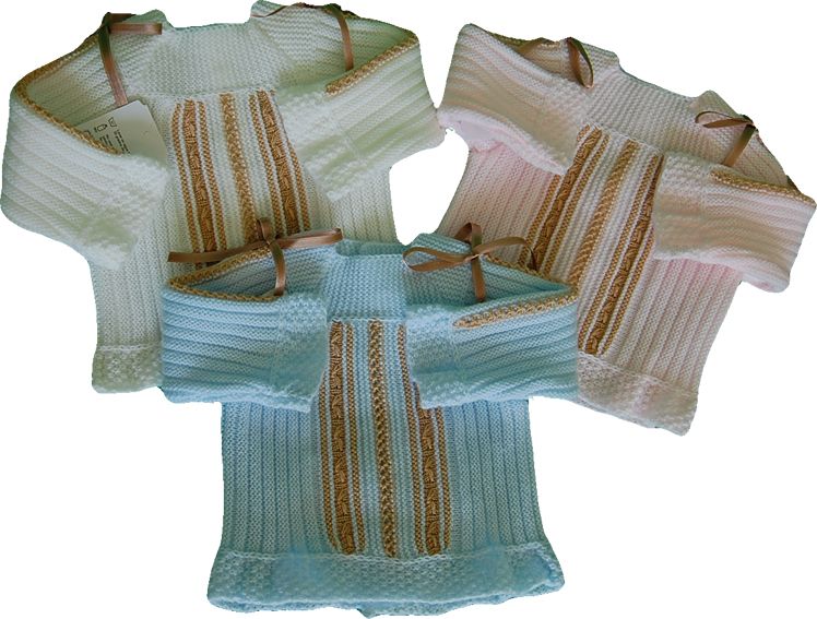 Foto Conjunto tres piezas. lana y perlé 3 colores