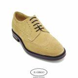 Foto CONSERVADOR > Zapato italiano Il Gergo de gamuza color camello. Zapatos para hombre estilo brogue
