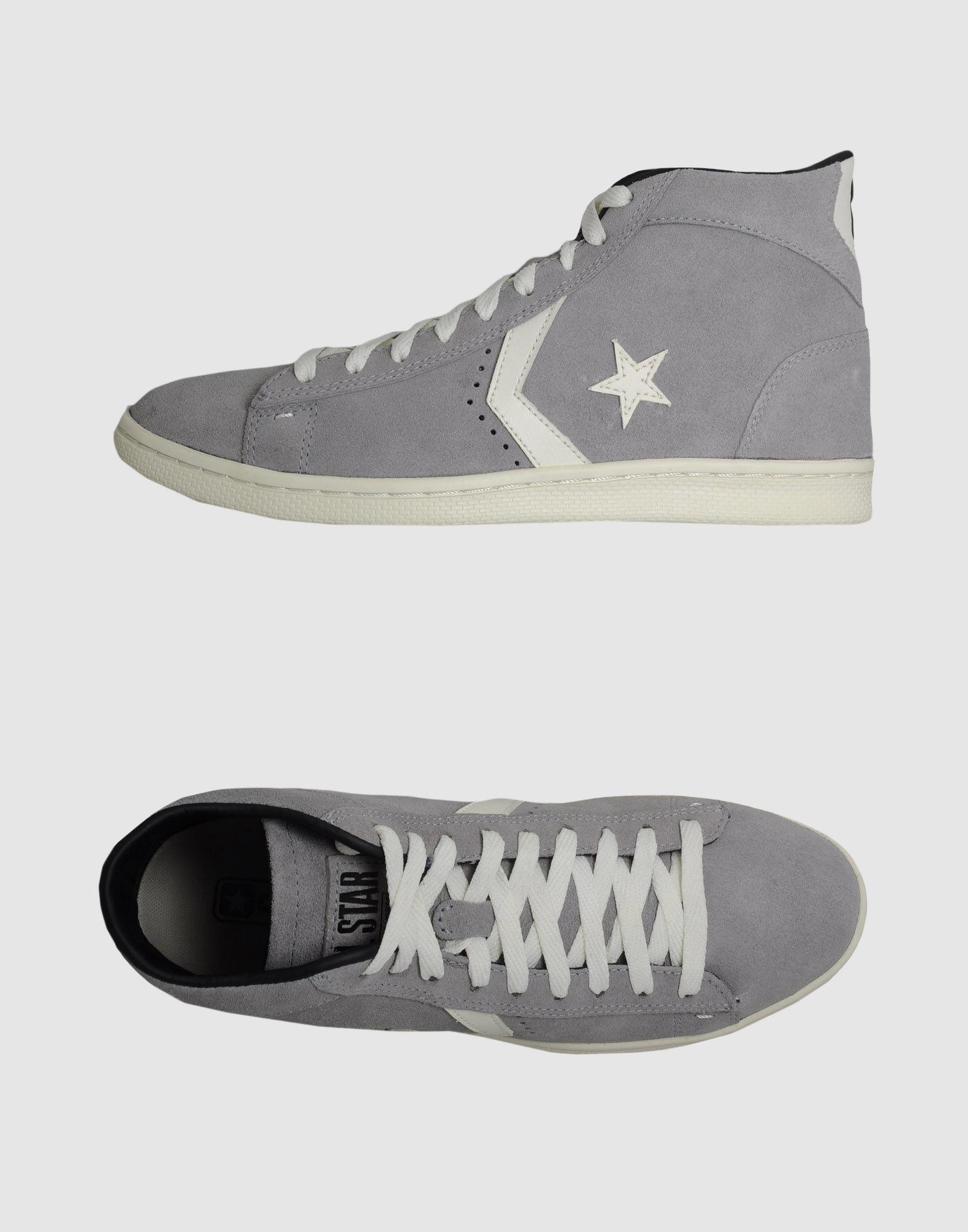 Foto converse all star sneakers altas
