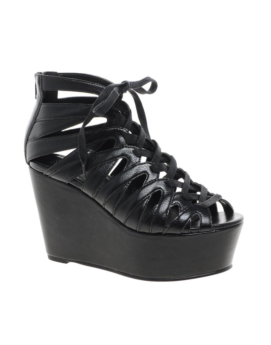 Foto Cuñas HOLLOWAY de ASOS Negro