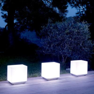 Foto Cubo con luz Viteo outdoors