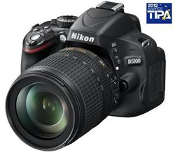 Foto D5100 + objetivo af-s vr dx 18-105 mm