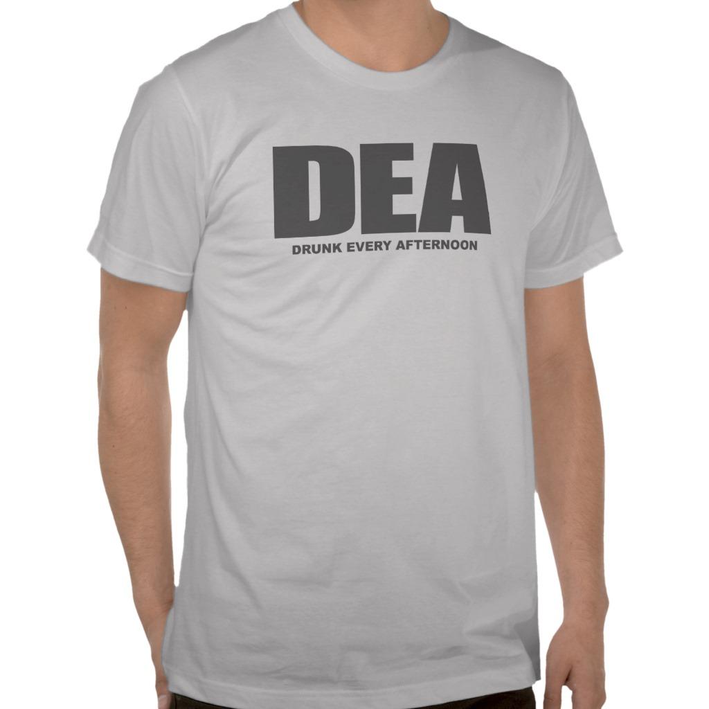 Foto DEA - bebido cada tarde Camisetas