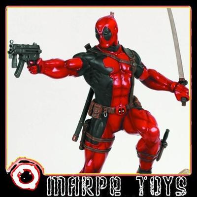 Foto Deadpool Action Statue 12