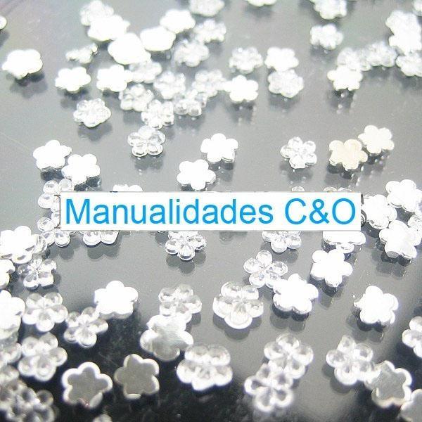 Foto Diamantina en forma de flores