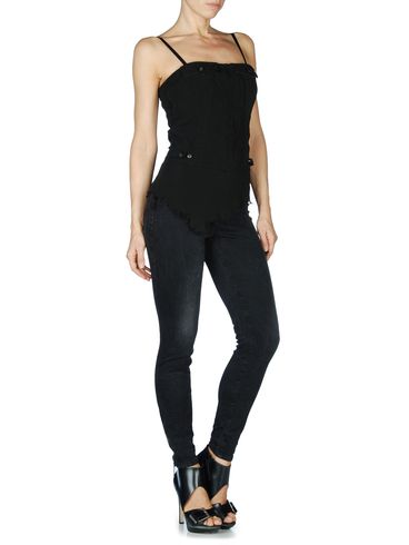 Foto Diesel Monos LUCUSI
