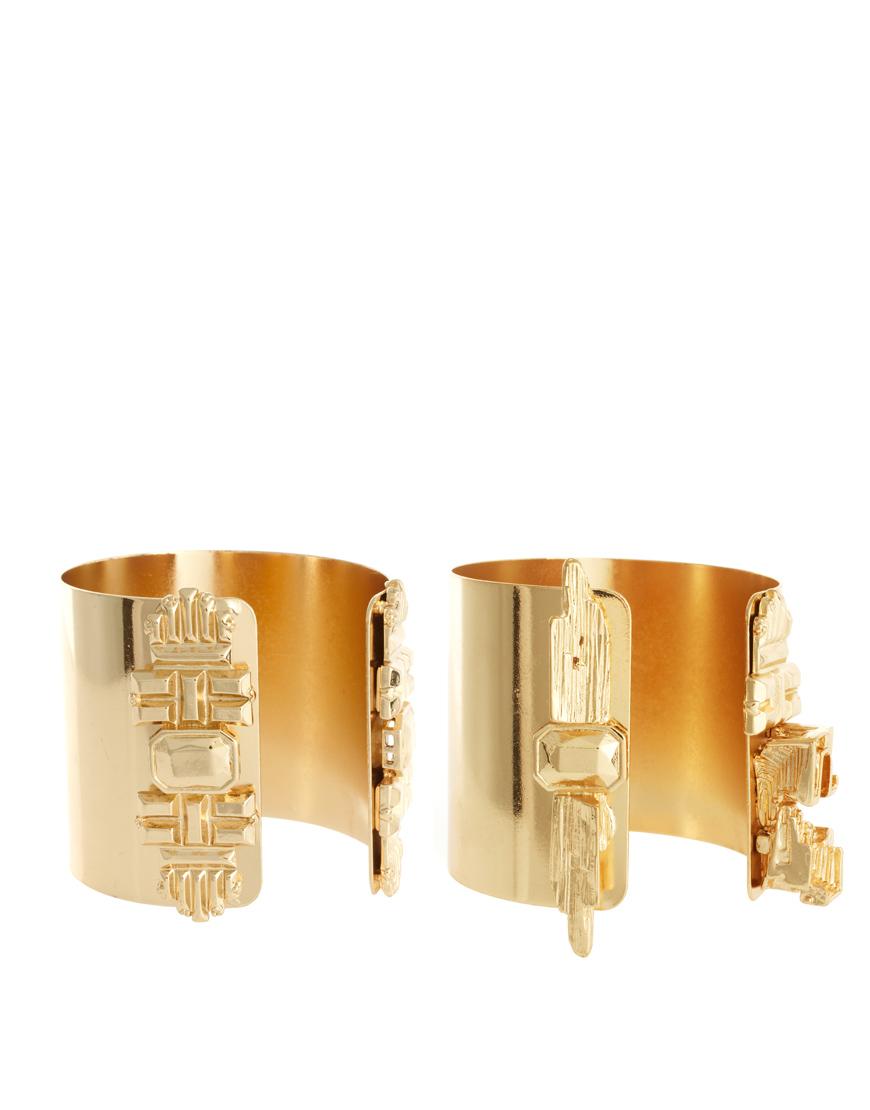 Foto Dos brazaletes Superhero de ASOS REVIVE Dorado