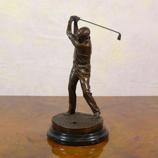 Foto El golfista - estatua de bronce