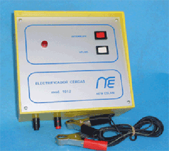 Foto Electrificador de vallas alimentado con batería de automóvil