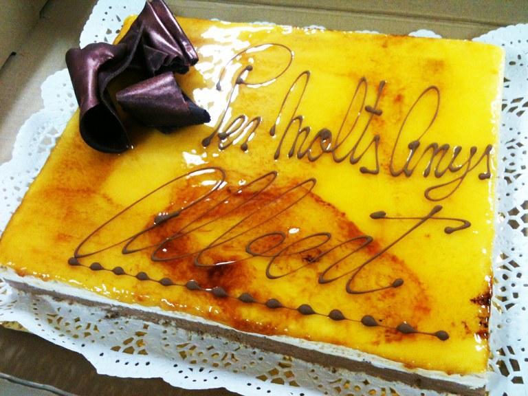 Foto Enviar un pastel a domicilio en barcelona.1kg