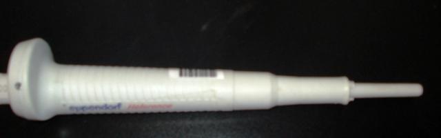 Foto Eppendorf - reference 400ul - Lab Equipment Pipettes . Product Cate...