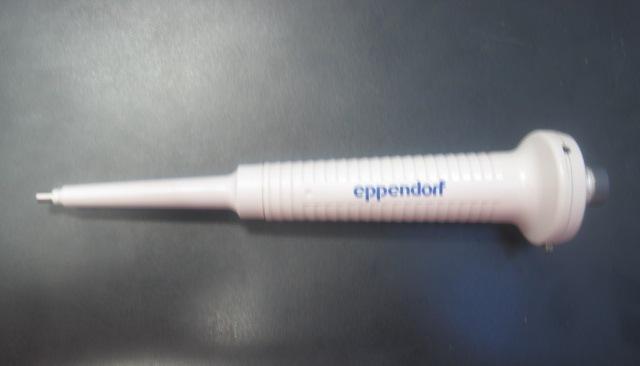 Foto Eppendorf - single channel 1-20 - Features:, Separate Tip Ejection ...