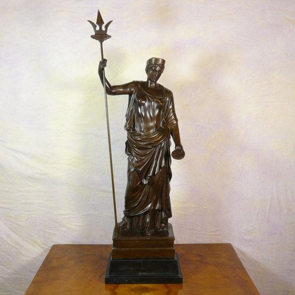 Foto Escultura de bronce de la diosa Hera