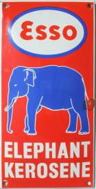 Foto Esso Elephant Kerosene Stove Enamelled Badge 2010