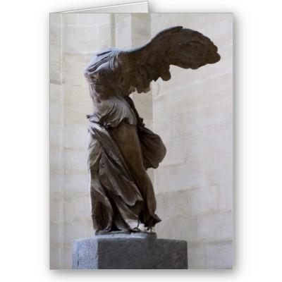 Foto Estatua de Nike, el Louvre, París, Francia Tarjetón