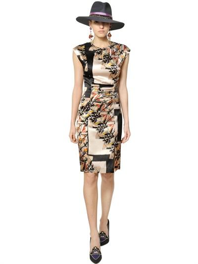 Foto etro vestido estampado en seda satén