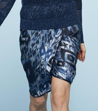 Foto Falda corta estampada 1060 CLOTHES mujer