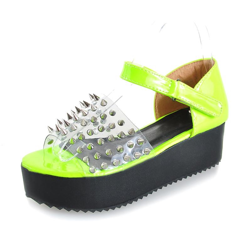 Foto Fantasía Plataforma Patentes superior de cuero Tacones de cuña sandalias de las muchachas