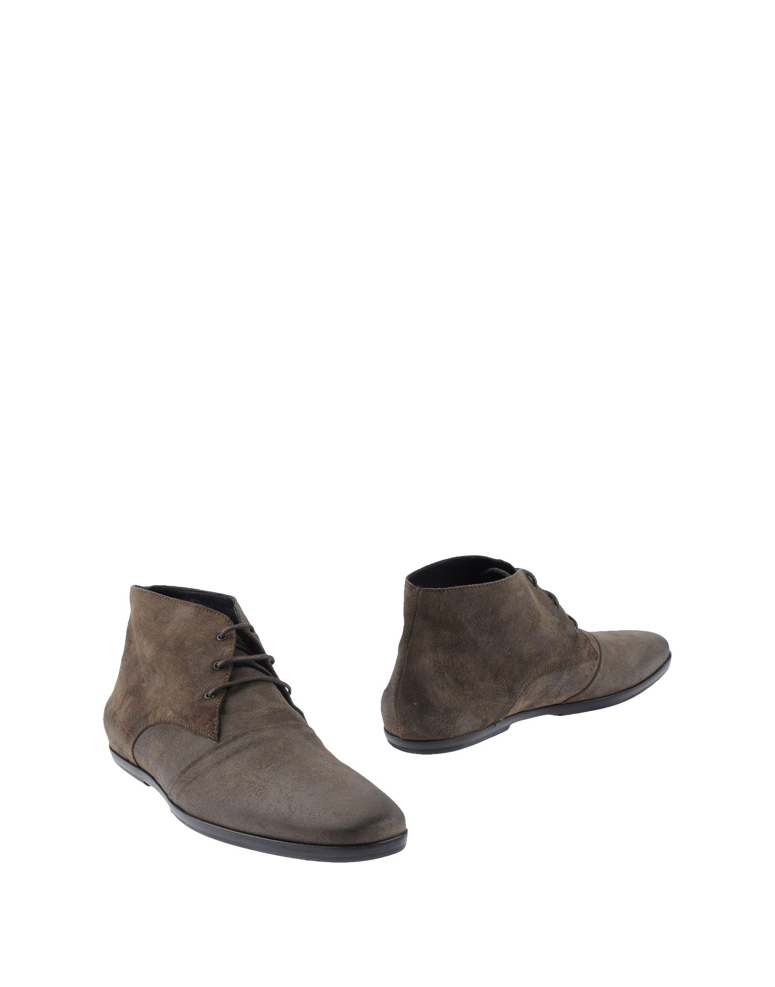 Foto fessura botines cordones
