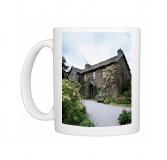 Foto Foto Mug of Hill Top, hogar de Beatrix Potter, cerca de Sawrey,...