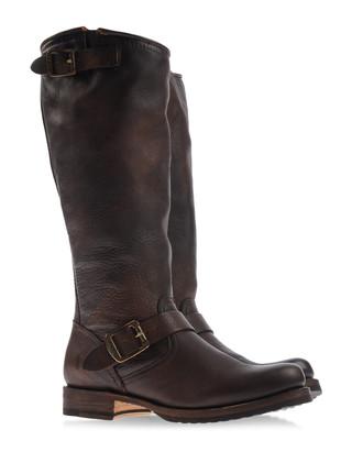 Foto frye botas
